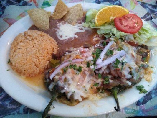 Chile relleno de carne asada 
 Excelente platillo