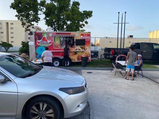 Awesome taco truck !!!