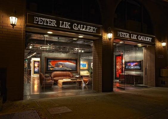 LIK LA JOLLA - Gallery Exterior