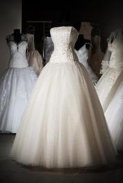 bridal shops, wedding dresses, bridal stores, prom dresses