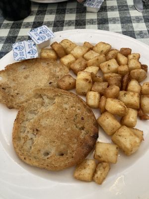 Grilled English full of home fries