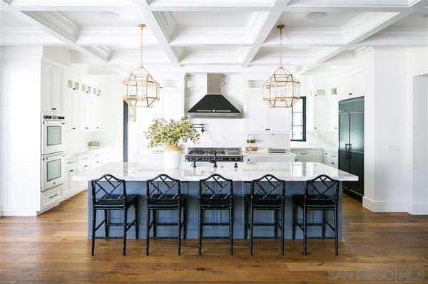 Beautiful Fairbanks Ranch kitchen