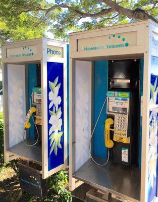 Even the pay phones are aloha'd out