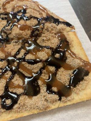 Dessert pizza