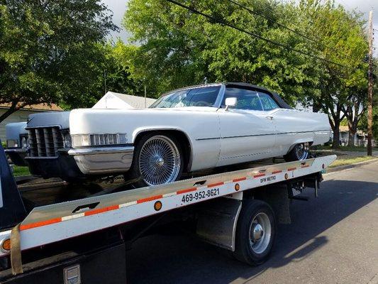 1969 Cadillac Coupe DeVille 2 Door