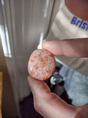 Small tumbled pocket Sunstone!