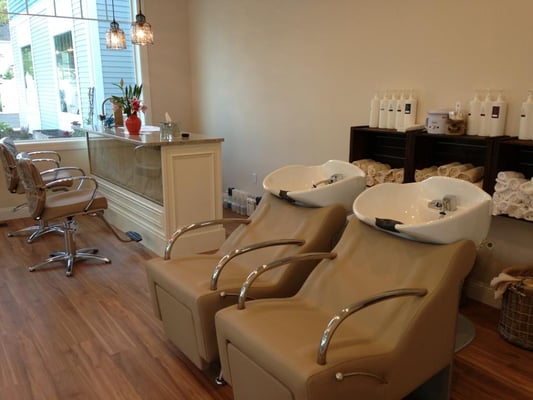 Bloom Salon