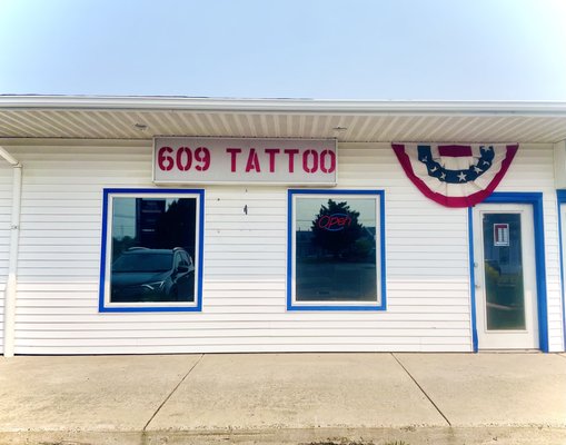 Front door, Exterior, Signage