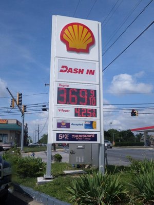 Fuel up at Shell located at 6295 Washington Blvd. Elkridge, MD!