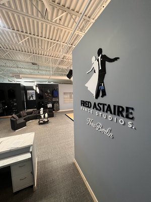 Welcome to Fred Astaire Dance Studios New Berlin!