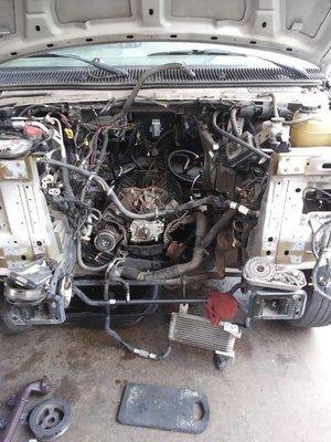 2012 Ford Econoline Undergoing A Valve Job. In The Meantime Its Being Cleaned, And Prepped While The Valves & Heads Get Taken To The Shop.