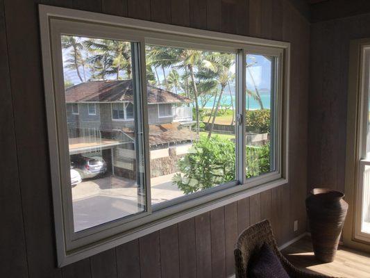 Home windows in Hawaii by Sunburst.