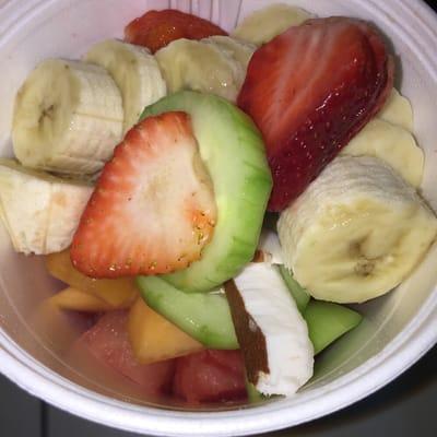 Large Mix Fruit Cup w/ Strawberries and Bananas