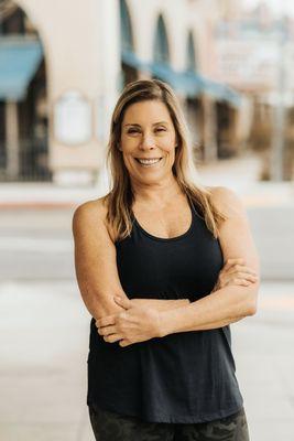 Shanon Lopez owner of Hanford Yoga