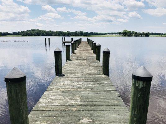 Specializing in waterfront. This pier is for sale along with a 2 acre building lot inn Redden Ferry Estate's, near the Wicomico Yacht Club.