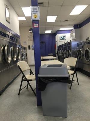 Wash Tub Laundromat