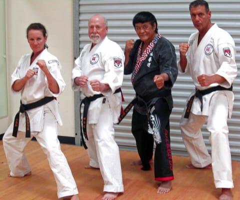 Shihan David; Shihan Alex and Shihan Dana with Yamashita Sensei ....