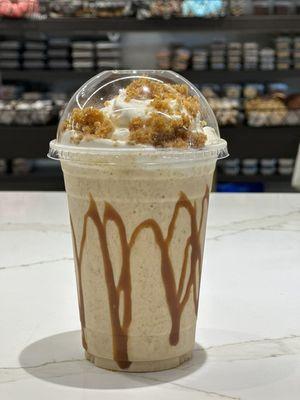 Carrot cake shake