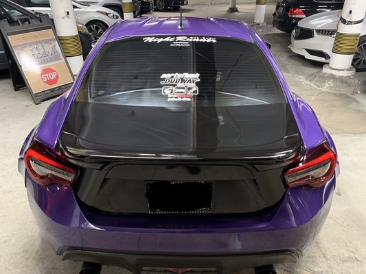 Gloss black trunk and spoiler wrap