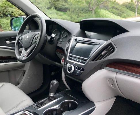 2014 Acura MDX Interior