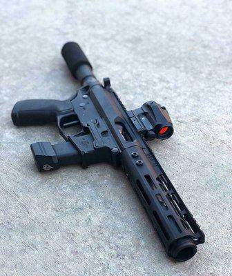 AR-15 pistol