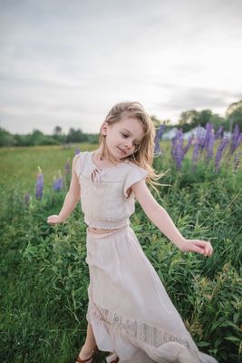 One of our fine art kids portrait sessions in Boothbay, Maine. We serve Southern Maine, Midcoast Maine and the greater Boston area!