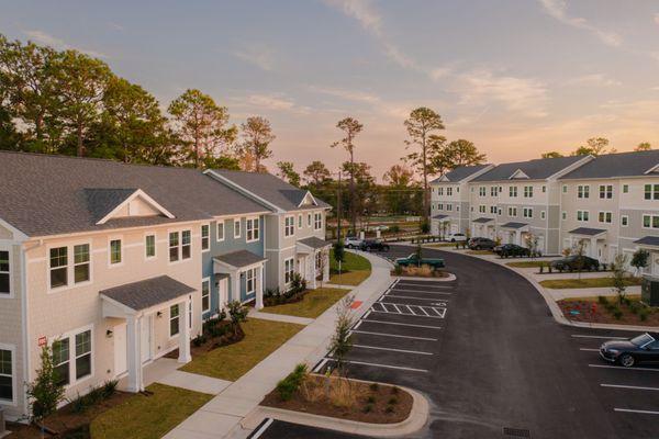 Exterior Townhouses