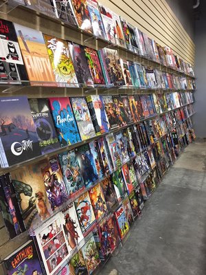 Trade Paperbacks & Graphic Novels