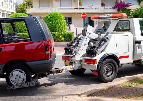 Towing company serving the entire area of Joliet, IL.