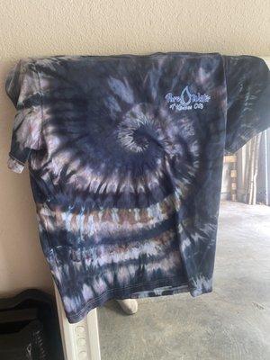 amazing tie dyed shirt!