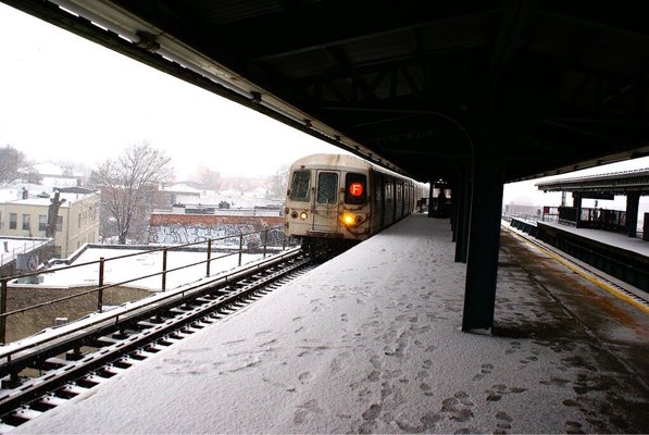 F Train