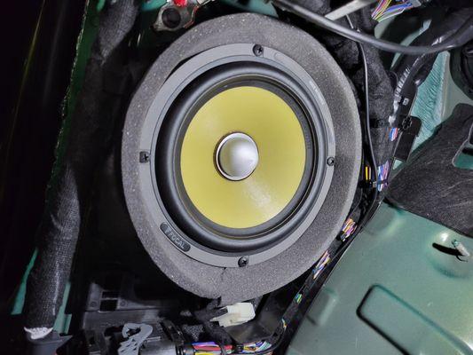 Bronco front speaker with foam ring- Focal K2 series speaker