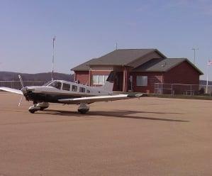 Farmington Regional Airport (FAM)