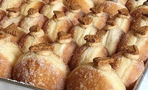 Biscoff Cookie cream filled donuts