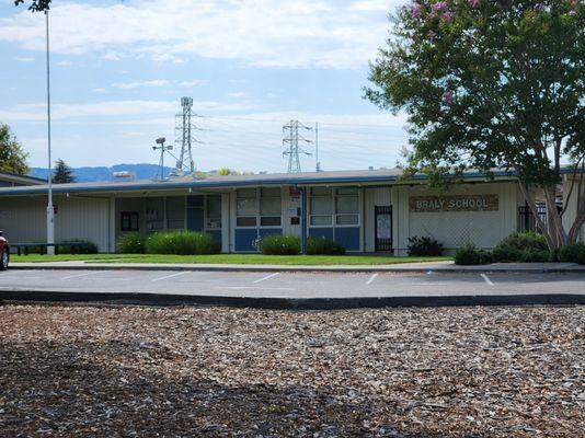 Braly Elementary School - outside, school front