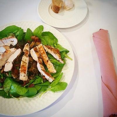 Grilled Chicken Spinach Salad