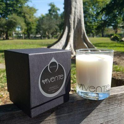 Vetiver bergamot 15 oz soy wax candle with packaging