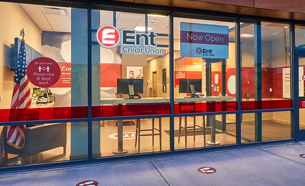 Exterior photo of Ent Credit Union Sterling Ranch Service Center in Highlands Ranch, Colorado