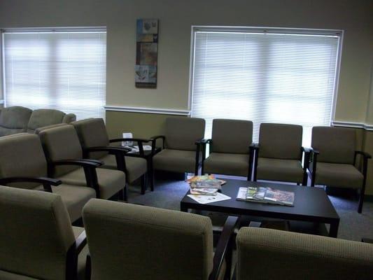 We offer a spacious and comfortable waiting room.