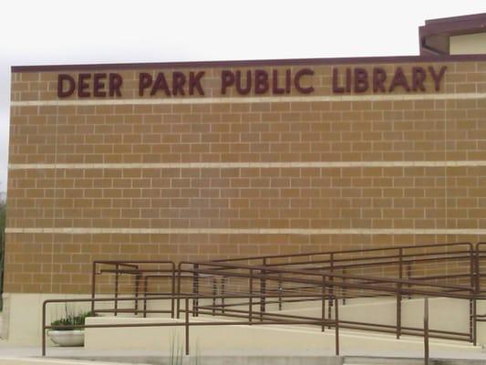 Deer Park Public Library