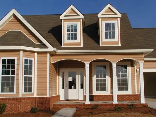 Vinyl and Roofing in Kathleen GA.