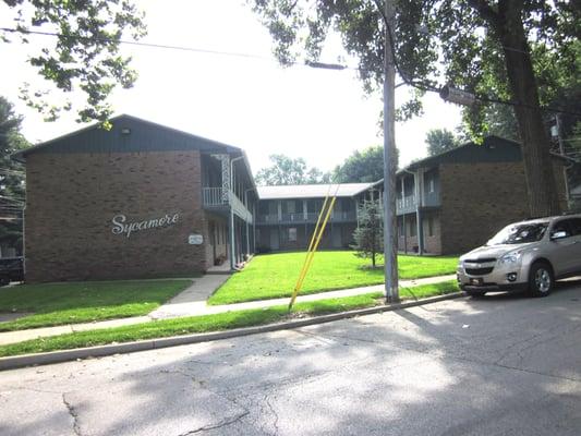 Sycamore Apartments