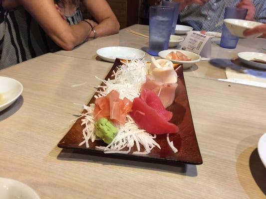 Sashimi plate