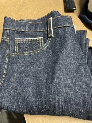 Denim with selvedge edge coin pocket