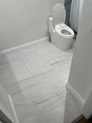 Bathroom floor tile