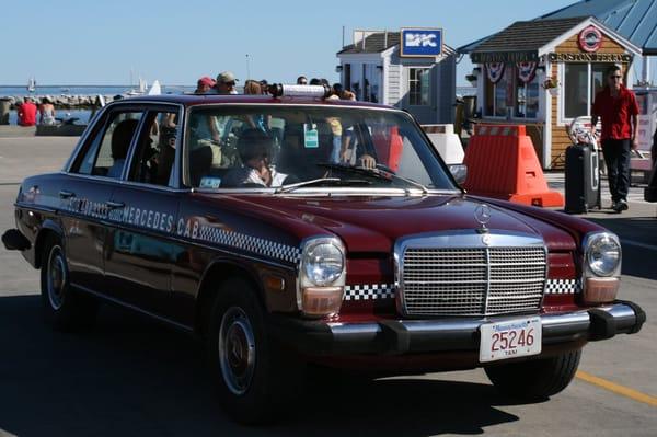 Mercedes Cab