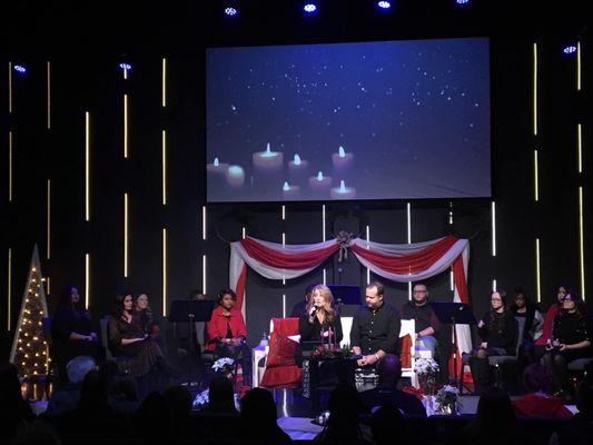 Annual Christmas Candlelight Service