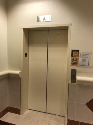 Von Maur Polaris Fashion Place Elevator