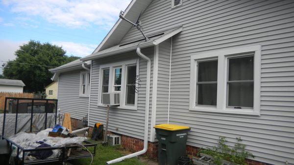 rain gutter install - American Seamless Rain Gutters - helena