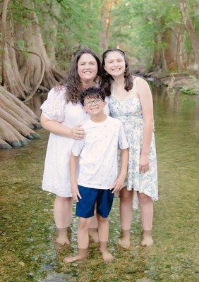 Family photos at the river helped keep us cool AND made for a beautiful backdrop!